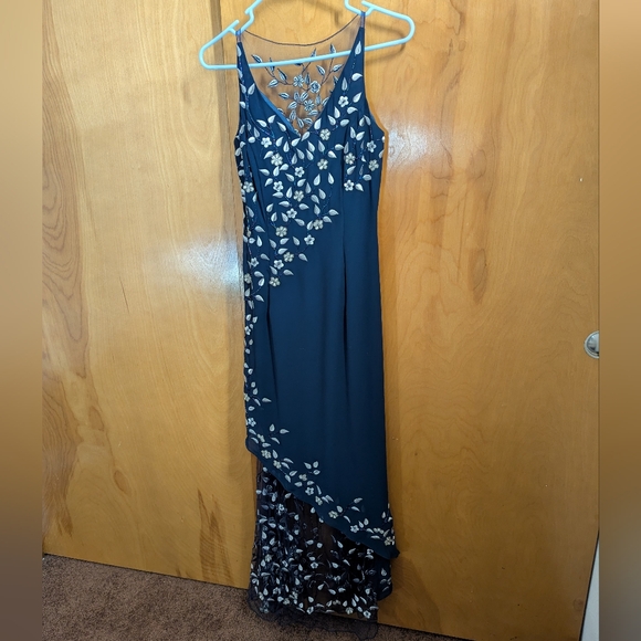 Vintage Navy & White Embroidered Evening Gown Size S: Prom / Homecoming / Gala - Picture 15 of 15